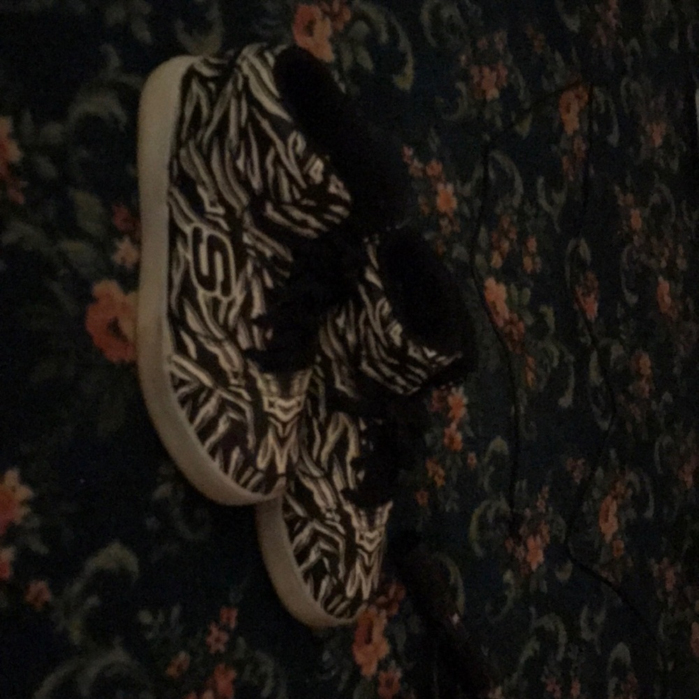 Light up shoes